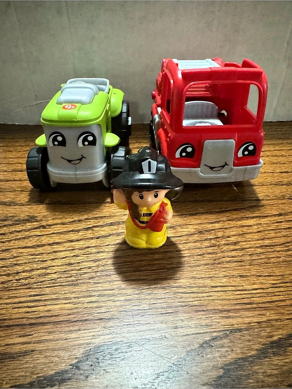 Fisher-Price Little People Fire Truck and Tractor Vehicle Lot with Firefighter
